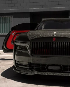 Odważny luksus - Przegląd Rolls-Royce Spectre EV w wersji karbonowej-1016-Industries-Rolls-Royce-Spectre-26