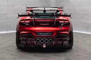 Mansory Pugnator Tricolore – Ekstrawagancki Koszmar Motoryzacji, Który Udaje Hołd dla Włoch-Mansory-Pugnator-Tricolore-Photos-4