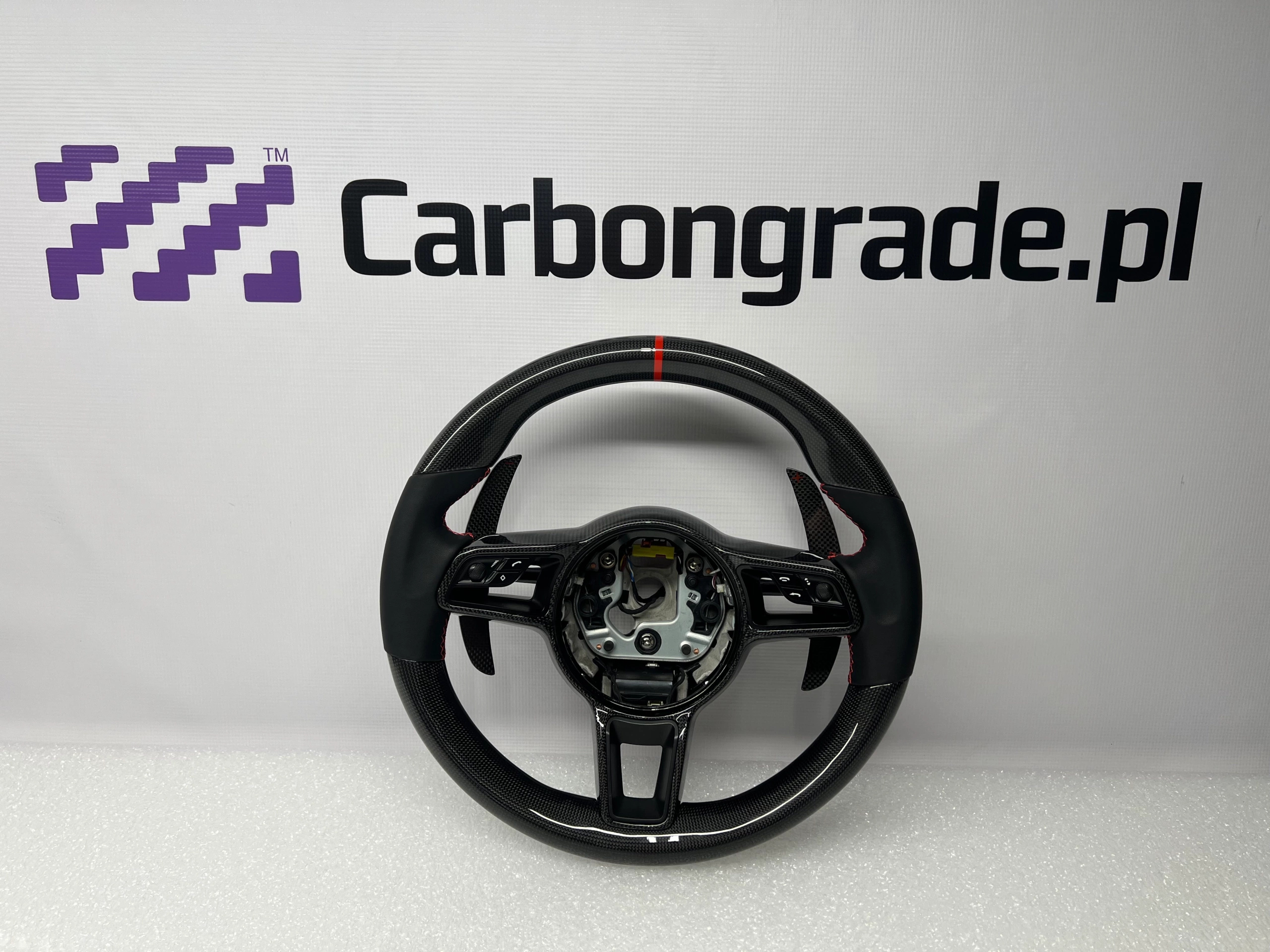 Karbonowa Kierownica Porsche 718 Boxster