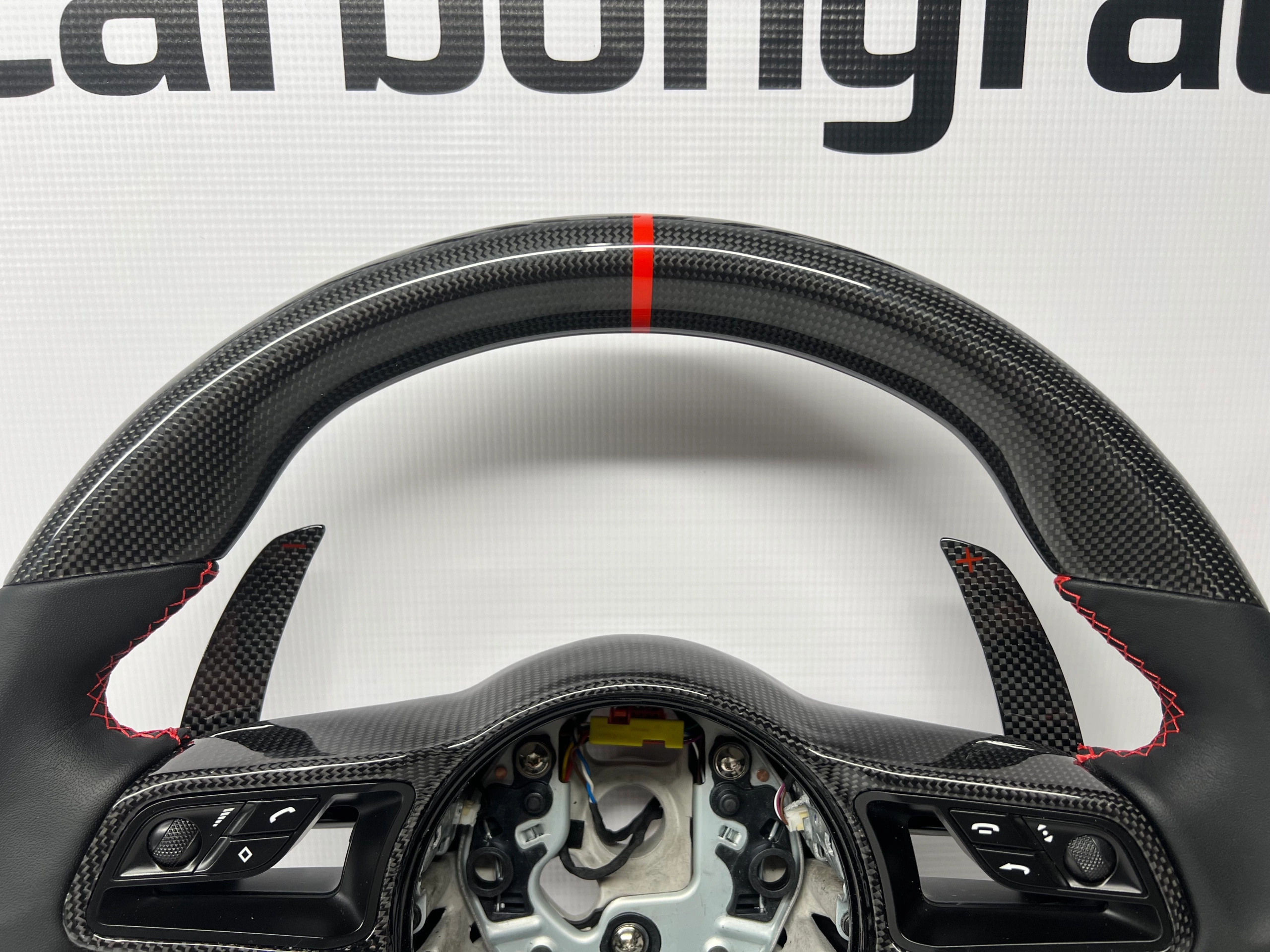 Karbonowa Kierownica Porsche 718 Boxster - obrazek 5