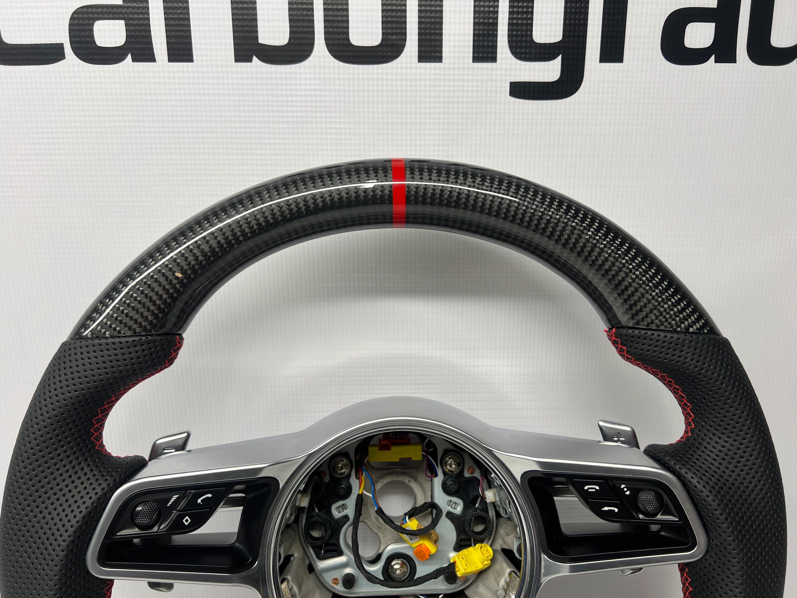 Karbonowa Kierownica Porsche 718 Cayman - obrazek 4