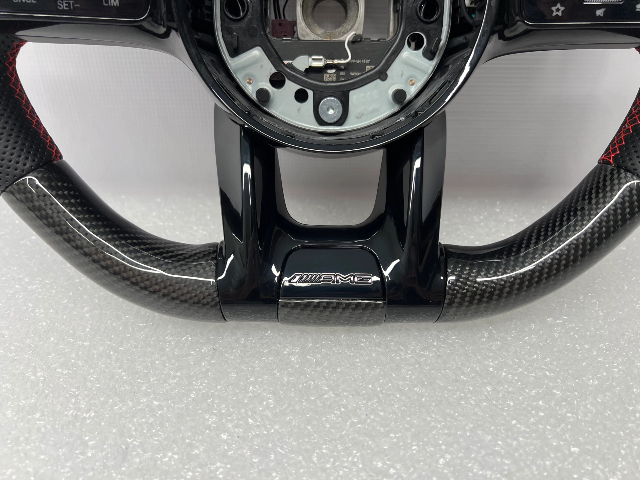 Karbonowa Kierownica Mercedes-Benz CLA W118 - obrazek 2