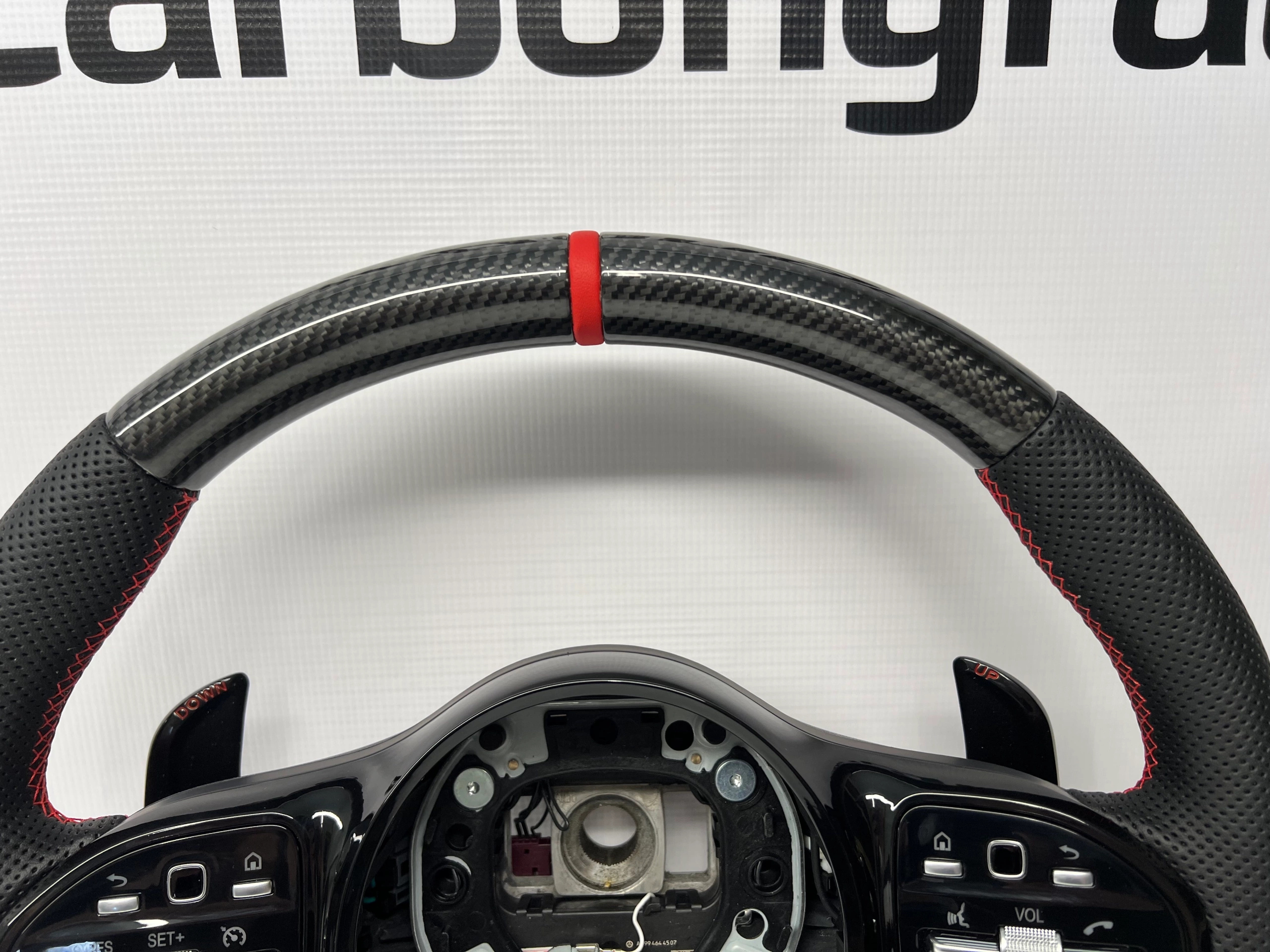 Karbonowa Kierownica Mercedes-Benz CLA W118 - obrazek 4