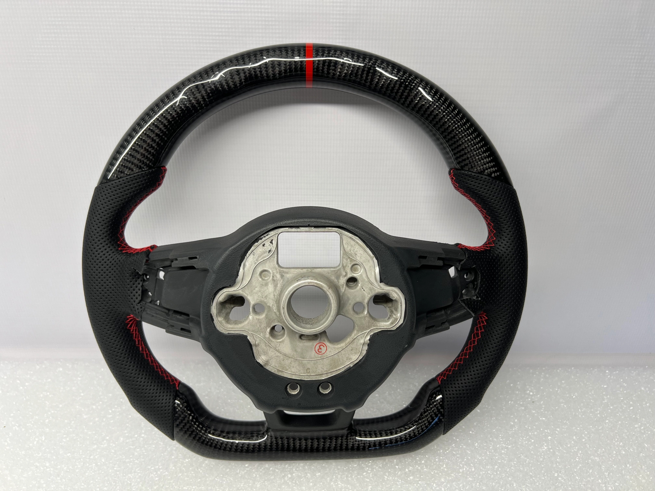 Karbonowa Kierownica Volkswagen GOLF 7 - obrazek 4