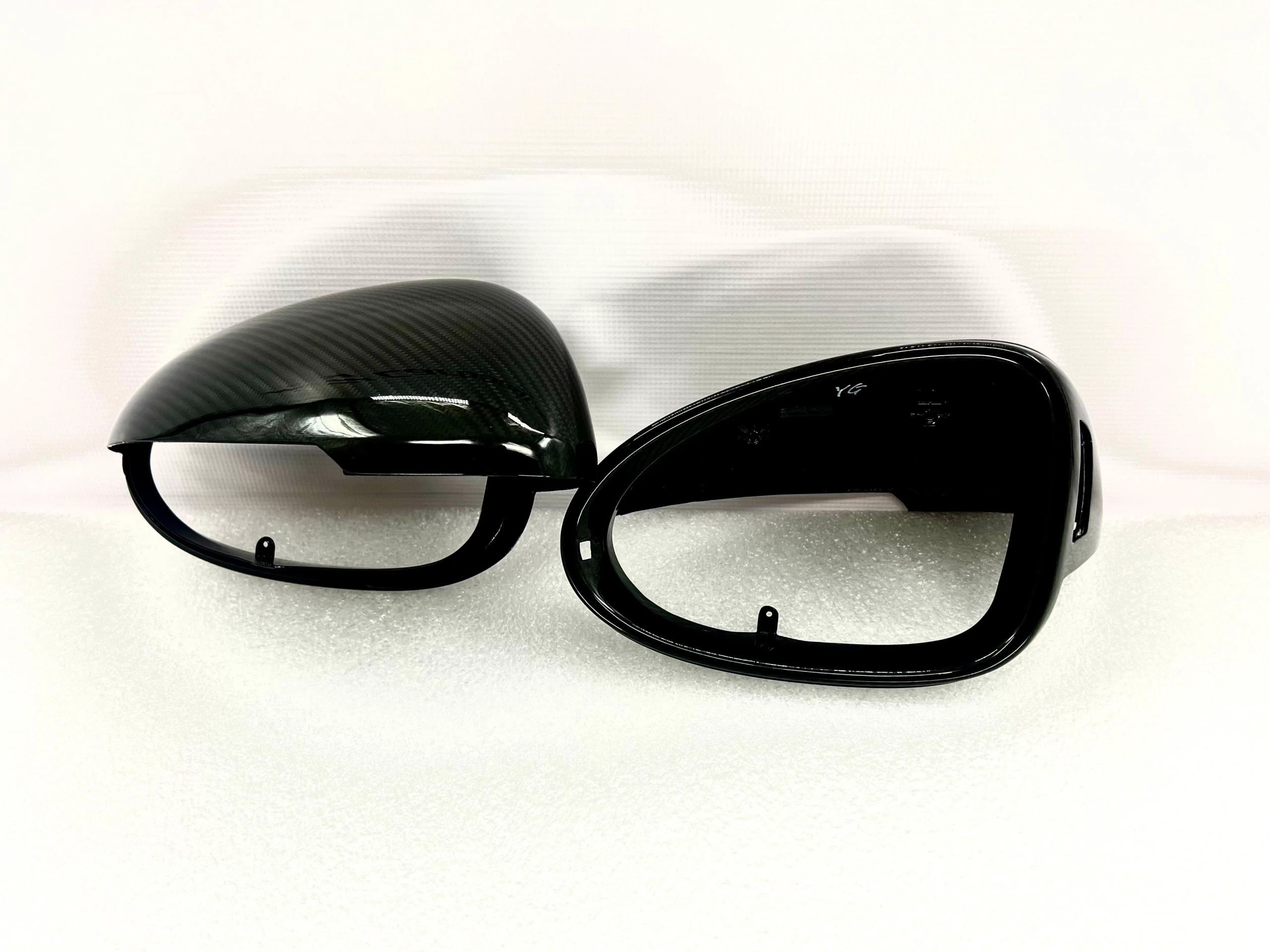 Karbonowa obudowa lusterka Porsche Macan - obrazek 6