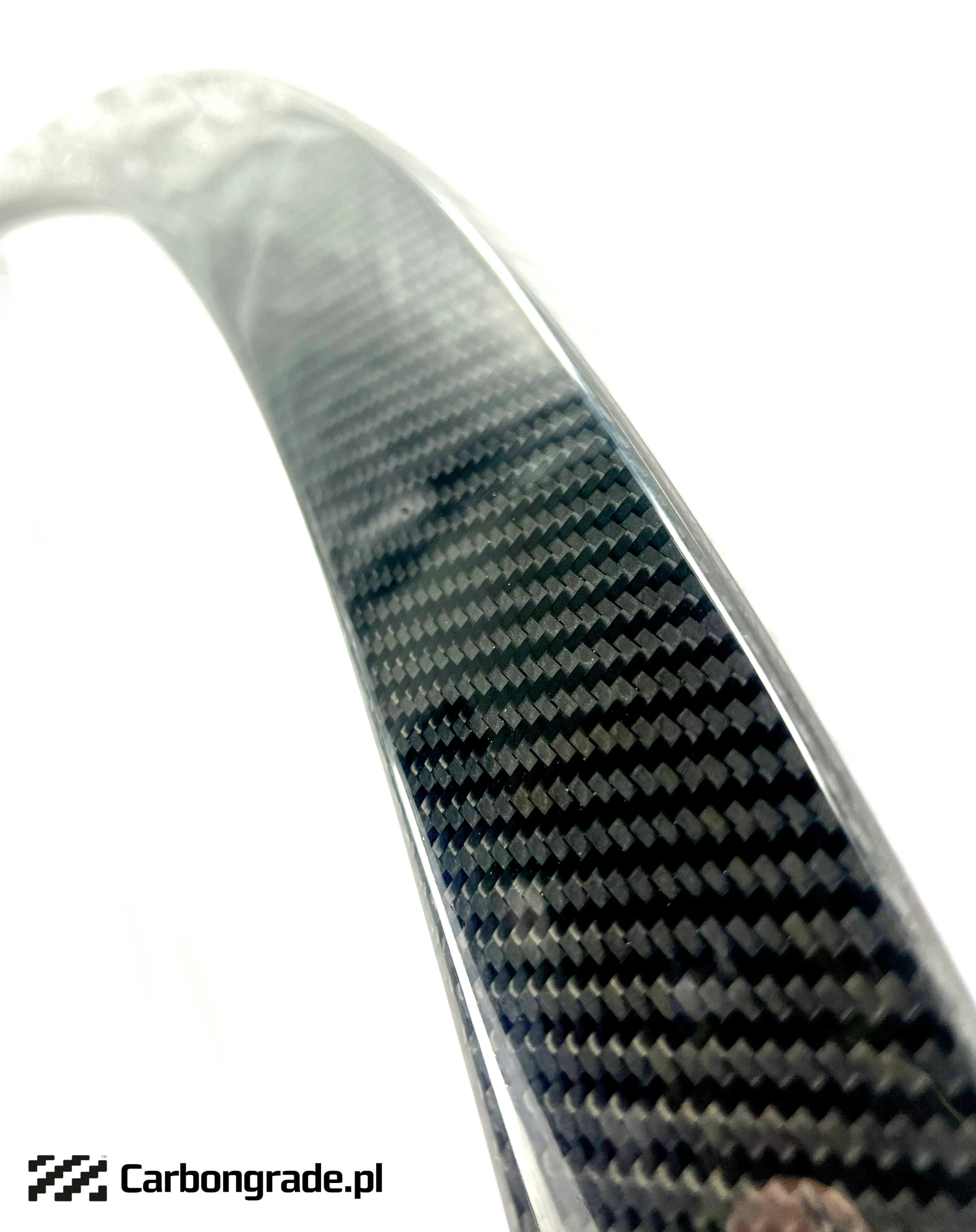 Karbonowy Spoiler Lotka Tesla Model S - obrazek 5