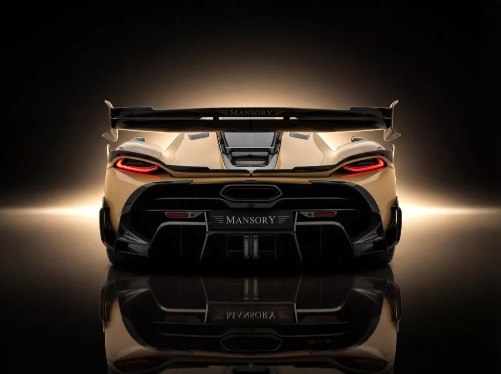 Koenigsegg Jesko po tuningu Mansory – karbonowa ekstrawagancja w pustynnym stylu-Mansory-Koenigsegg-Jesko-5