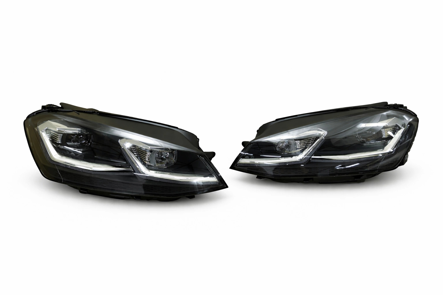 Lampy przednie Volkswagen Golf 7 Led Komplet